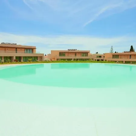 Senhora Da Rocha Beach Great Flat * Porches (Algarve)