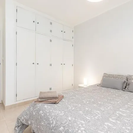 Senhora Da Rocha Beach Great Flat Porches (Algarve)
